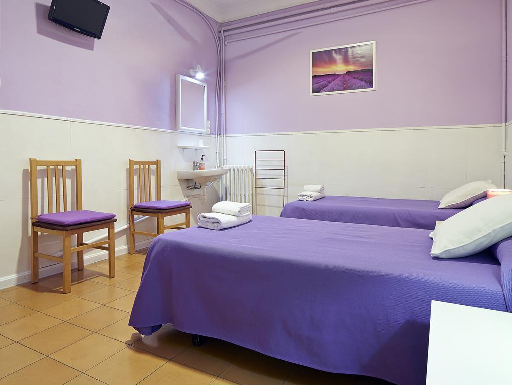 Hostal Valls Barselona Dış mekan fotoğraf